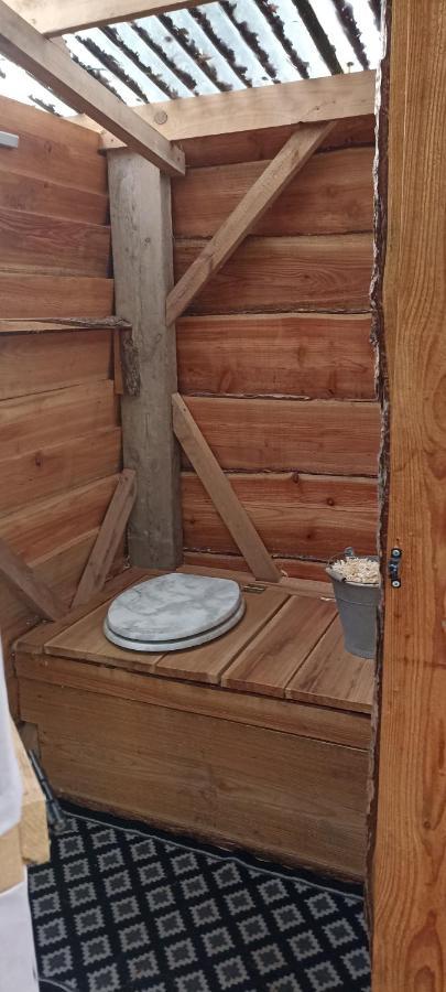 L'Echappee Au Jardin, Yourte Bucolique Godinne Zewnętrze zdjęcie